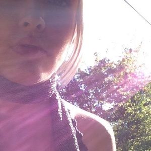 Meet your Posher, Ana